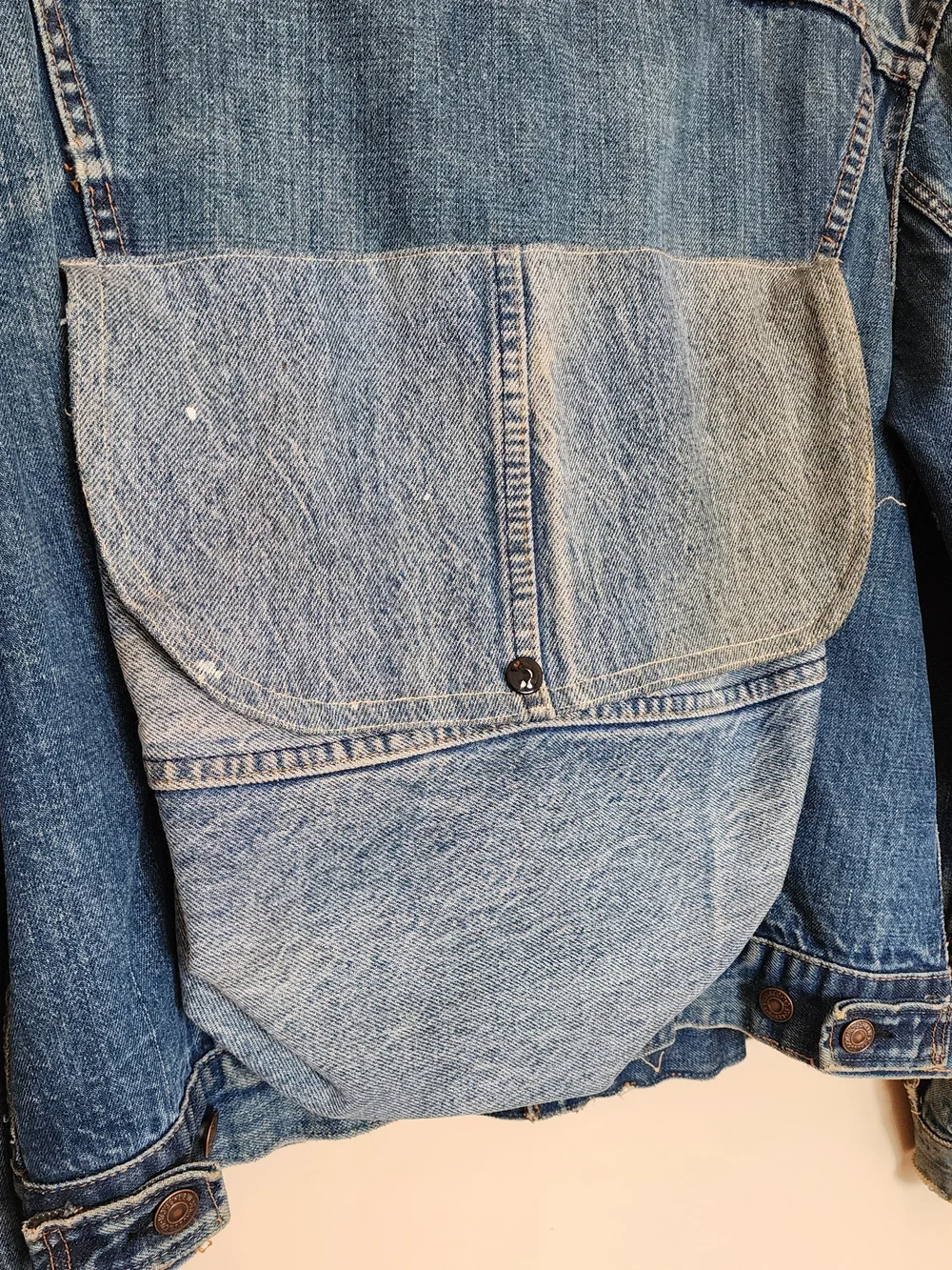 Vtg 60s Levi’s 557 Type 3 Big E Denim Trucker Jacket Button Stamp Mens Size 42 - Picture 5 of 16